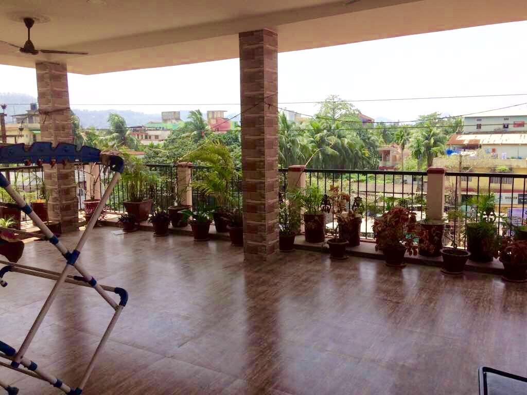 Eastin Homestay Guwahati Exterior foto